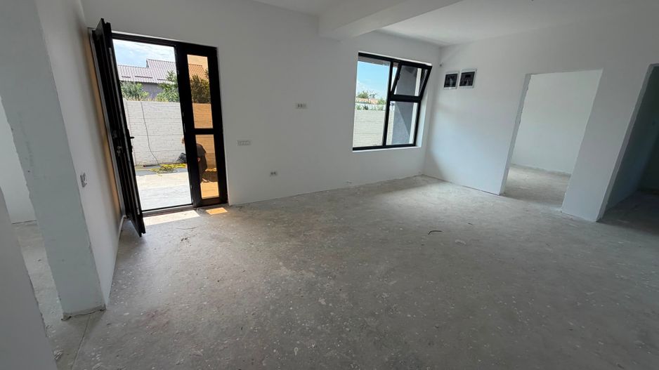 CASA INDIVIDUALA- 4 CAMERE, TOATE UTILITATILE, TEREN 380 MP, COMIS 0% - Poză 9