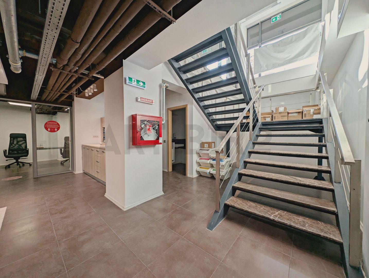 Zero comision, 450-680mp spatiu showroom Clucerului, amenajat, ISU - Poză 13