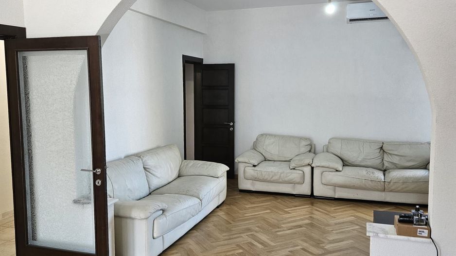 Apartament cochet, ultra-spatios, patru camere, Calea Mosilor - Poză 4