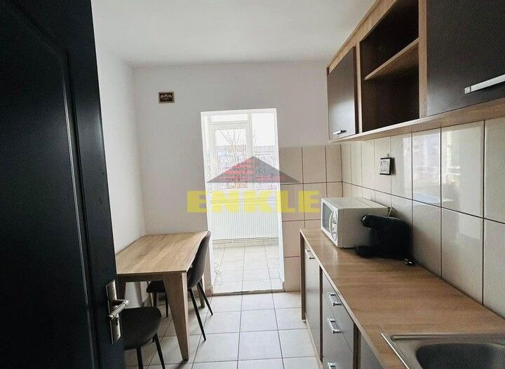 Apartament 2 camere de inchiriat, zona Bucovina. Pret 300€ - Poză 3