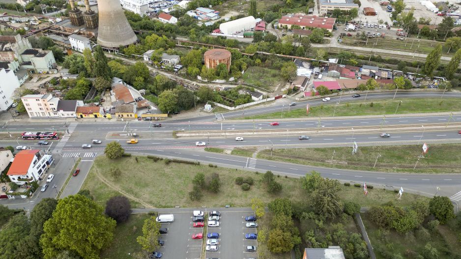 Calea Iuliu Maniu, urbanism P+2+M POT 65% CUT 1.25 - Poză 2