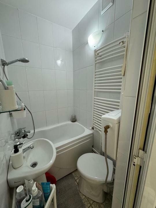 Apartament 1 camera, ultracentral 30 mp - Poză 12