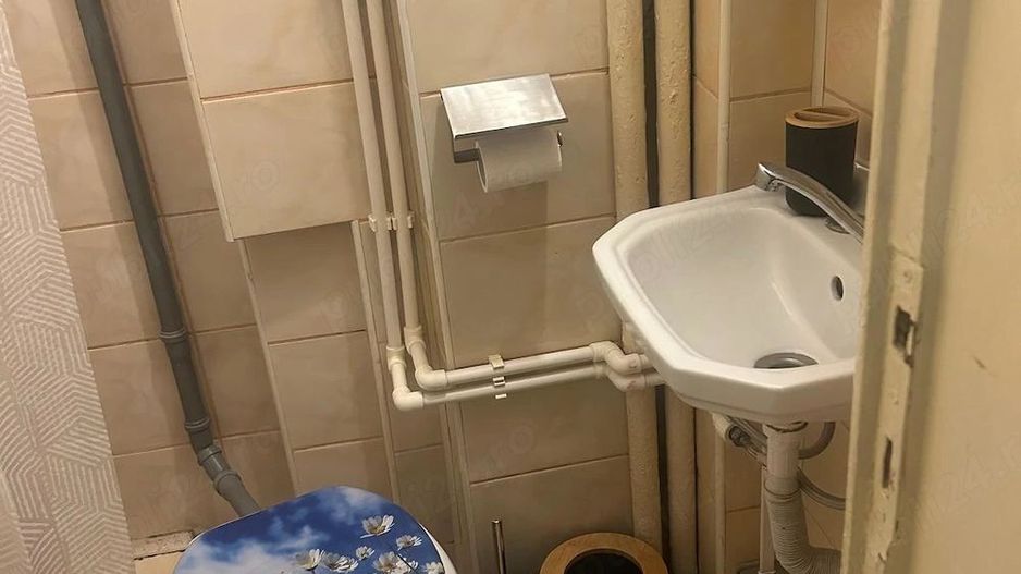 Garsonieră 26 mp, decomandată, boxă, mobilată, metrou Dristor 5 min - Poză 4