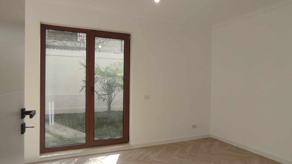 Vanzare apartament 3 camere cu gradina la 5 minute de metrou - Poză 9