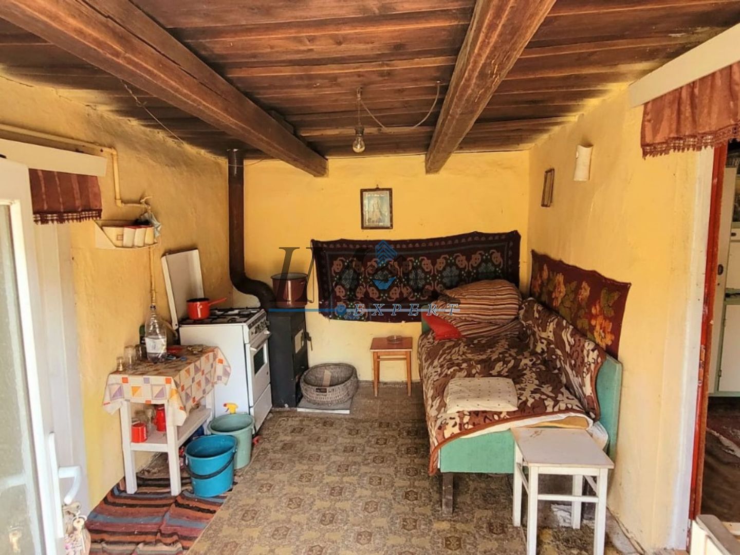 Casa de vanzare in Armeni - Poză 2