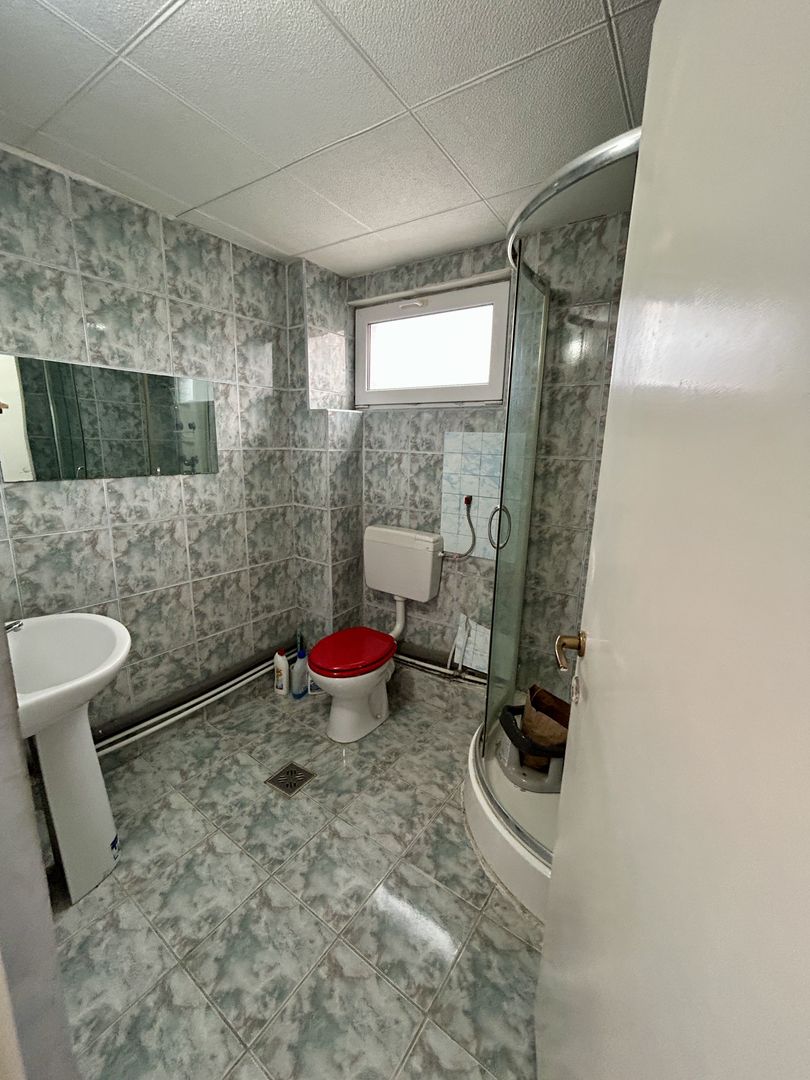 Azil 14 camere și 8000mp teren localitatea Sacădat - Poză 7