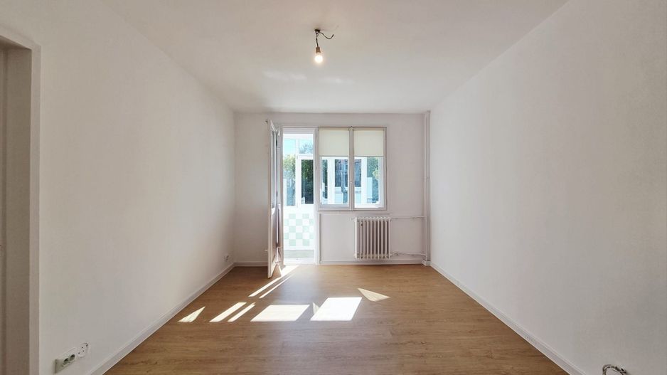 MILITARI LUJERULUI METROU 2 Camere Etaj 2din4 Bloc Reabilitat Termic - Poză 2