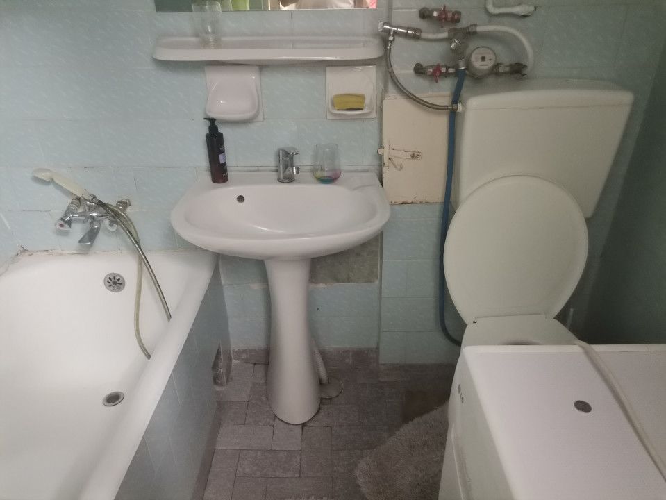 Inchiriere apartament 3 camere, Trivale - Poză 6