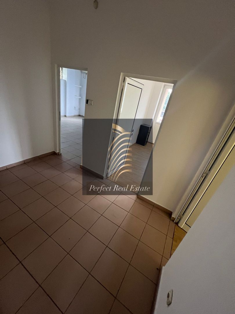 De închiriat în exclusivitate – clădire multifuncțională - Poză 11