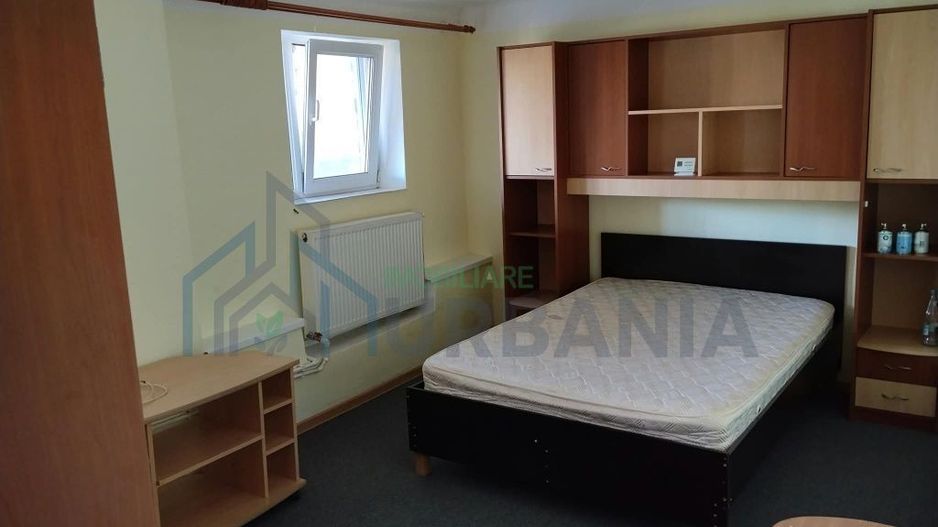 Casă de închiriat, 2 camere decomandate, Bucium, Iași - Poză 1