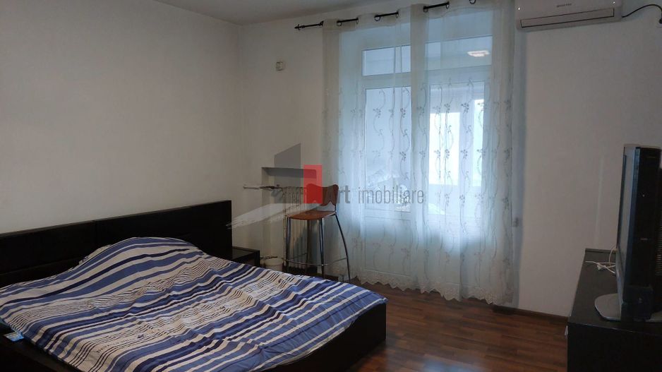 Apartamentul "SUPERMETO", pozitie foarte buna, amenajat - Poză 5