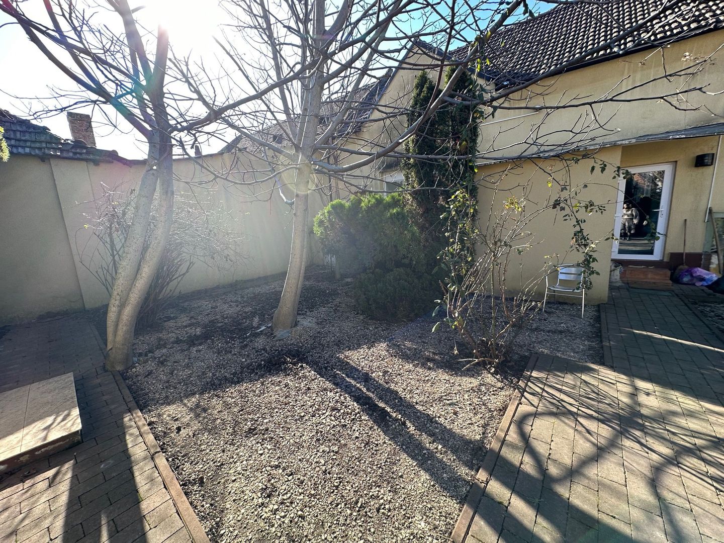 Spatiu de birou cu curte și anexa zona Badea Cartan - Poză 18