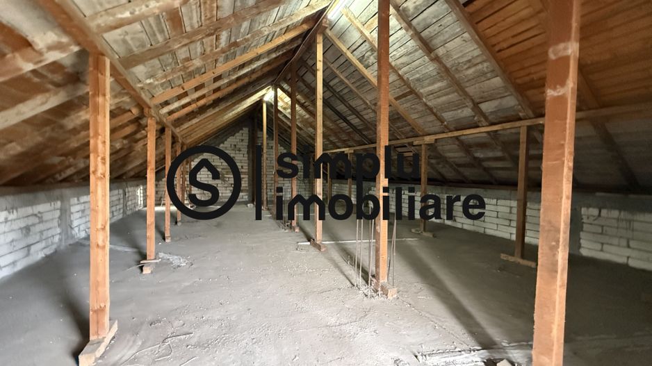 Casa D+P+M Plaiul Vulcanesti - Poză 17