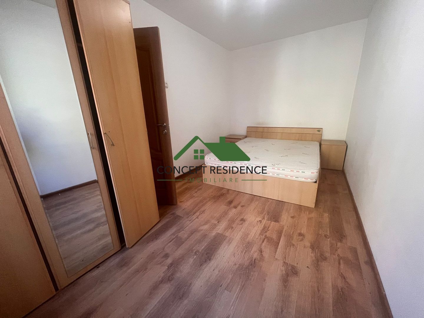 Apartament 2 camere, 40 mp, etaj 3/4 – Aleea Jupiter - Poză 3