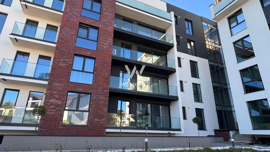 Apartament PREMIUM 3 camere cu GARAJ si boxa - zona Centrala - Poză 25