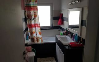 Apartament cu 2 camere in Floresti, zona Terra - Poză 6