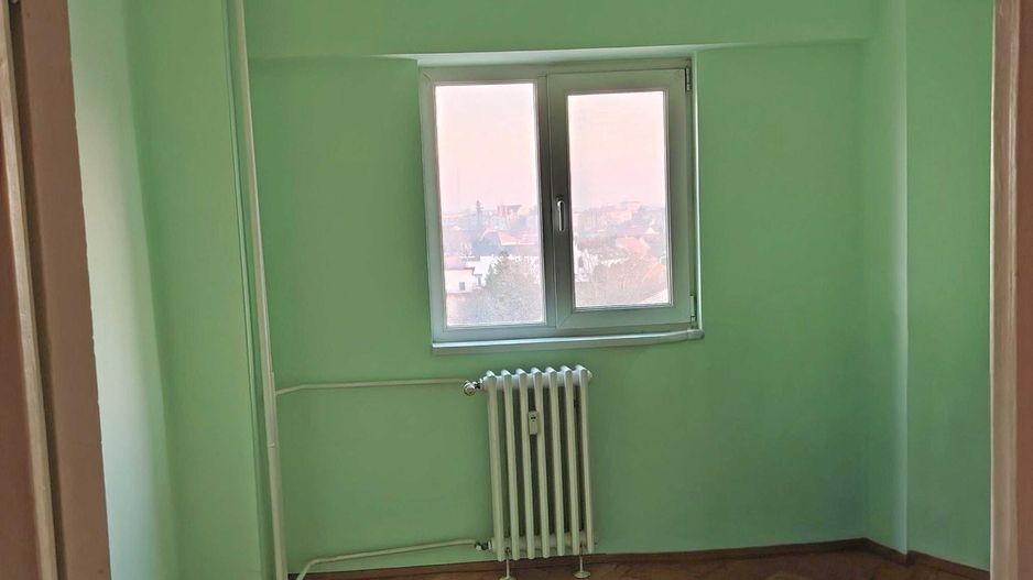Apartament 3 camere decomandat zona Sagului Kaufland - Poză 4