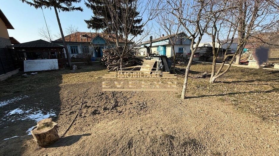Casa + Teren de vanzare situata in Com. Cosula, pret 36000 Euro Negociabil - Poză 2