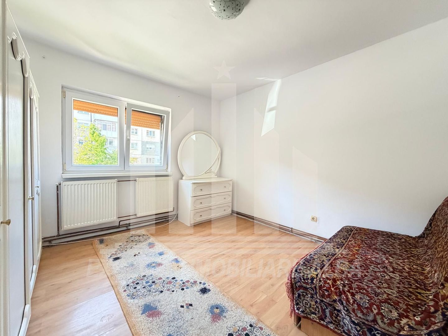 Apartament 2 camere decomandate | 50 mp | Etaj 1 | Cetate - Mercur - Poză 3