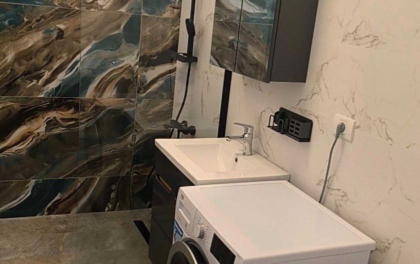 GARSONIERA  DECEBAL, CENRALA PROPRIE,  PARCARE, MASINA DE SPALAT VASE - Poză 4