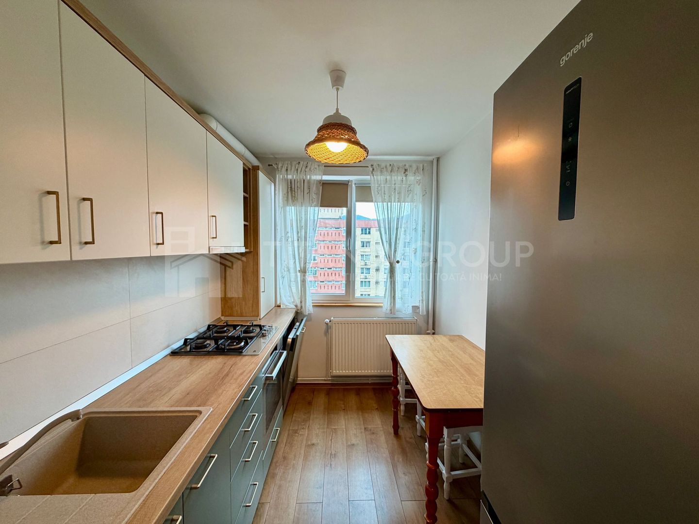Apartament 2 camere, Victoriei | parcare și boxă - Poză 3