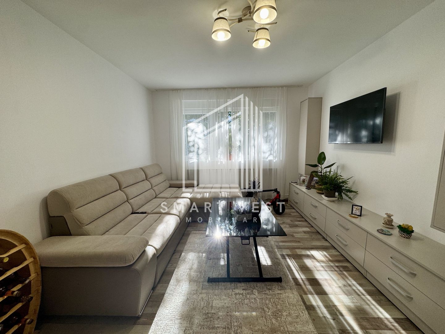 Apartament 2 camere | Etaj 3 | Zona Micro 16 - Poză 1