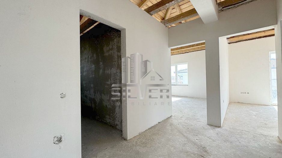 Casa  tip duplex/Zona strazii Urusagului. - Poză 11