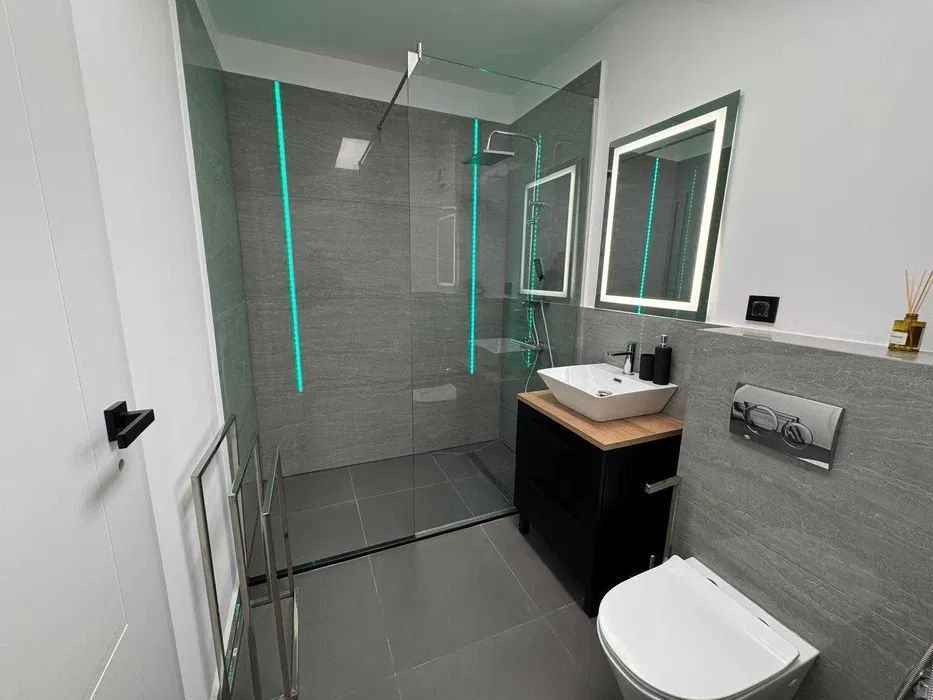 VANZARE APARTAMENT 2 CAMERE ULTRAFINISAT ZONA TEILOR - Poză 8