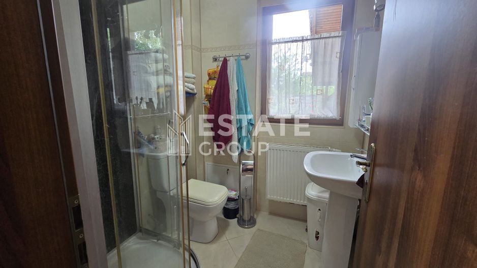 Casă individuală cu 4 camere in Dumbrăvița - Poză 9