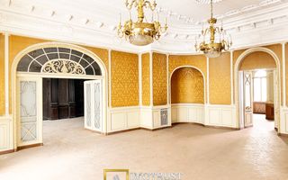 De vanzare | Imobil Istoric | Centrul Aradului - Poză 4