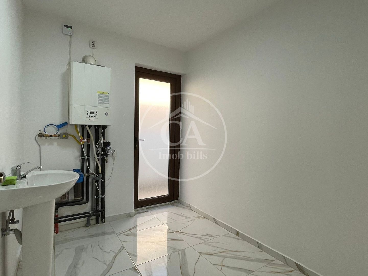 Casă de vanzare  cu 4 camere în Santandrei, Oradea. - Poză 17