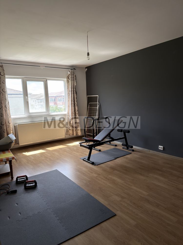 Apartament 3 camere Lipovei - Poză 1