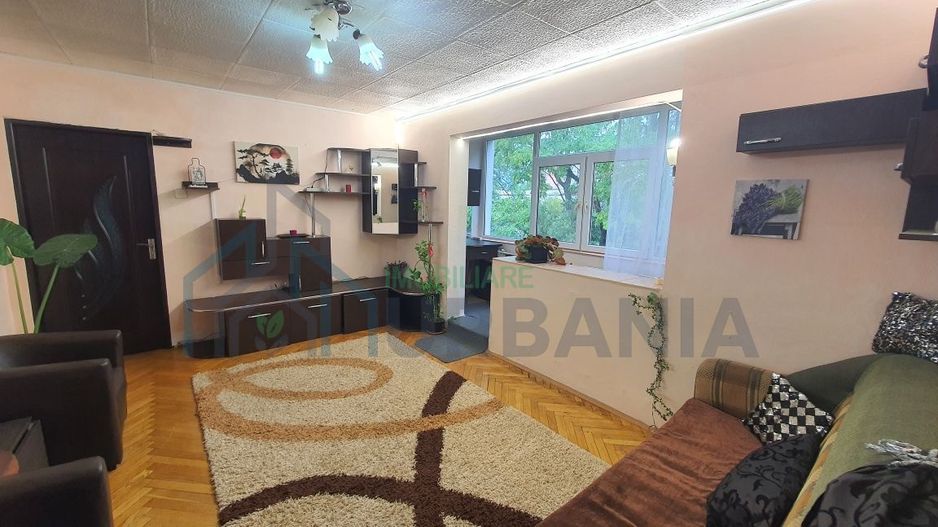 Apartament 3 camere de închiriat, zona P de Piatra, Iași - Poză 1