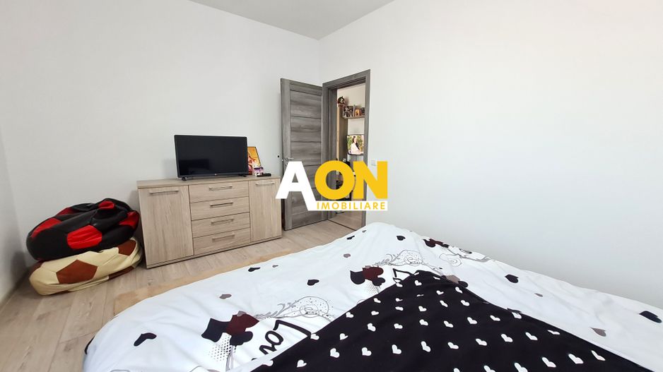 Apartament 3 Camere, Decomandat, Etaj 3, Zona Ampoi 3 - Poză 16