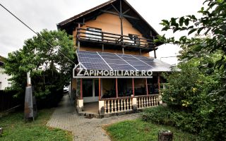 Pensiune P-E-M 9 camere,9 bai,1 bucatarie,teren 900 mp - Poză 2