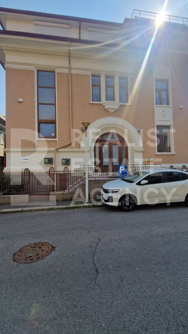 Închiriere spațiu de birouri, 120 mp, Aviatorilor - Poză 2