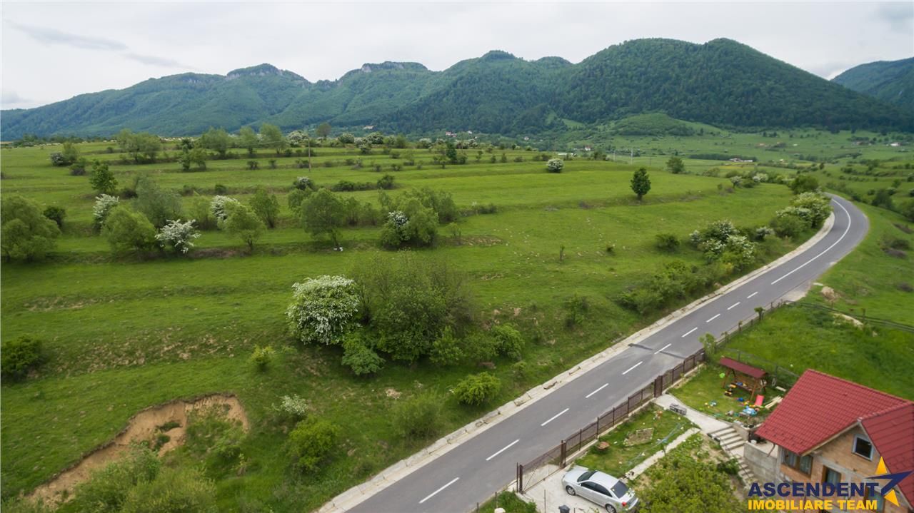Teren intravilan, pe 1.500 mp, deschidere la asfalt, Zarnesti, Brasov - Poză 8
