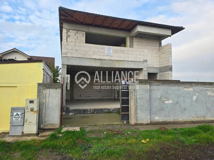 VALU LUI TRAIAN-Casa la rosu + acoperis complet - Poză 4