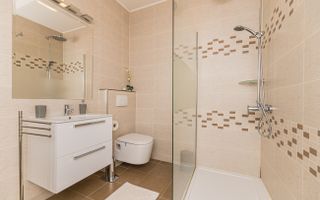 Vila de lux,  de inchiriat! Drumul Poienii! - Poză 35