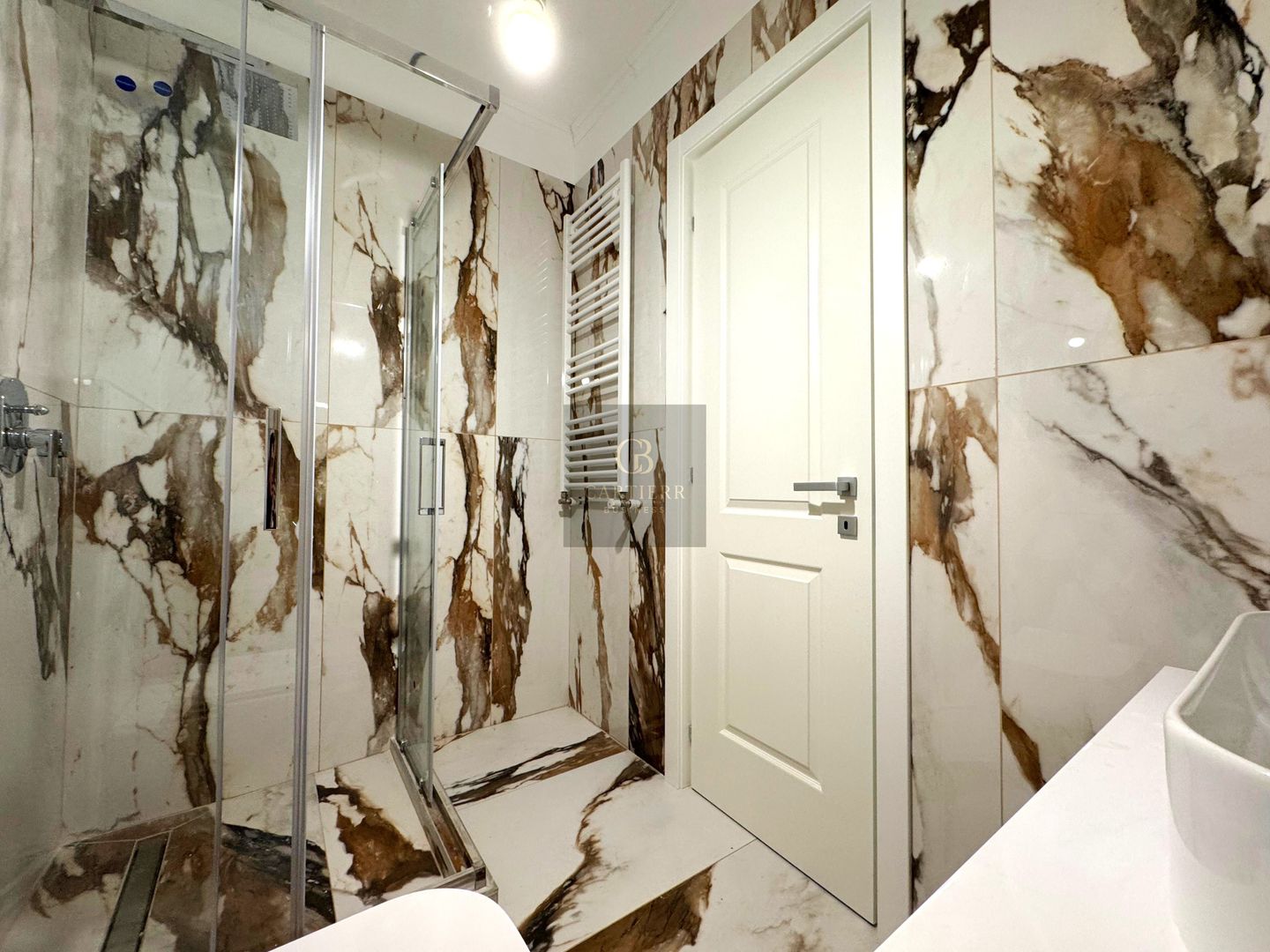 4 CAMERE + PARCARE( 2 AUTO)| PALATUL PARLAMENTULUI | COMISION 0 - Poză 13