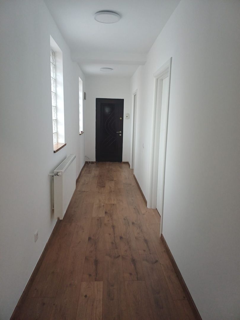 Apartament 2 camere, decomandat - Poză 6