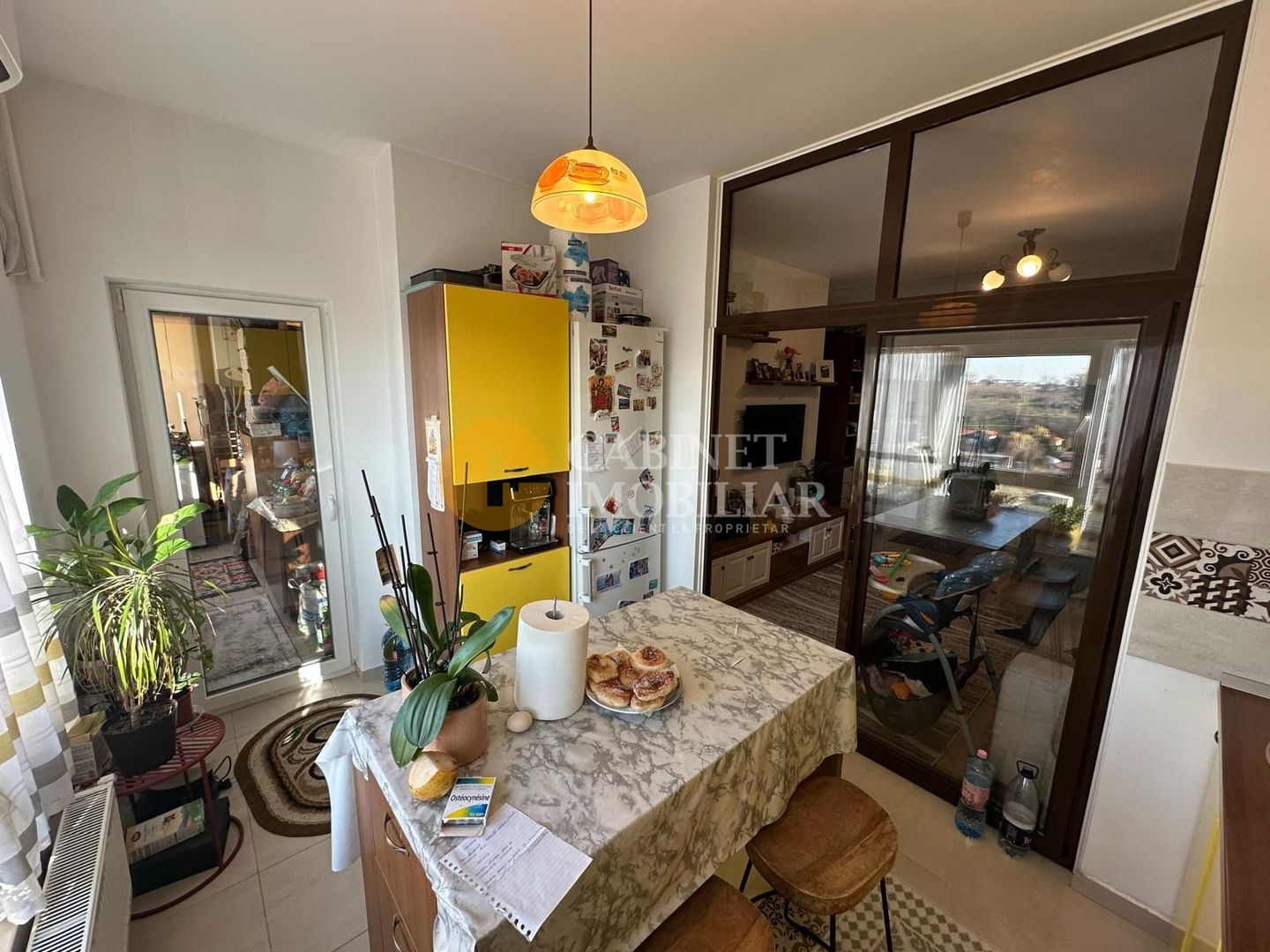 PACURARI - 3 CAMERE DECOMANDAT - MOBILAT SI UTILAT - LOC DE PARCARE SI BOXA - Poză 4