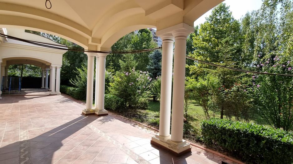 Spațiu. Lumină. Impact. Vilă unică în Prelungirea Ghencea - Poză 20