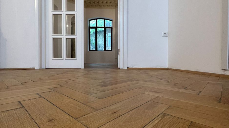 Birouri sau cabinete de Lux în Armenească - Poză 9