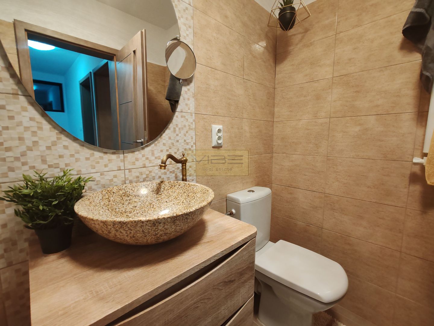 Duplex-4 camere - Mobilat Modern-Capăt Cug-Valea Adâncă! - Poză 14