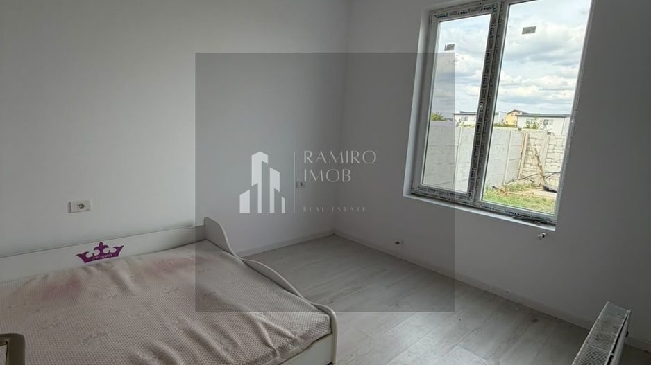 Casă individuală 4 camere la cateva  minute de primarie comuna Berceni - Poză 9