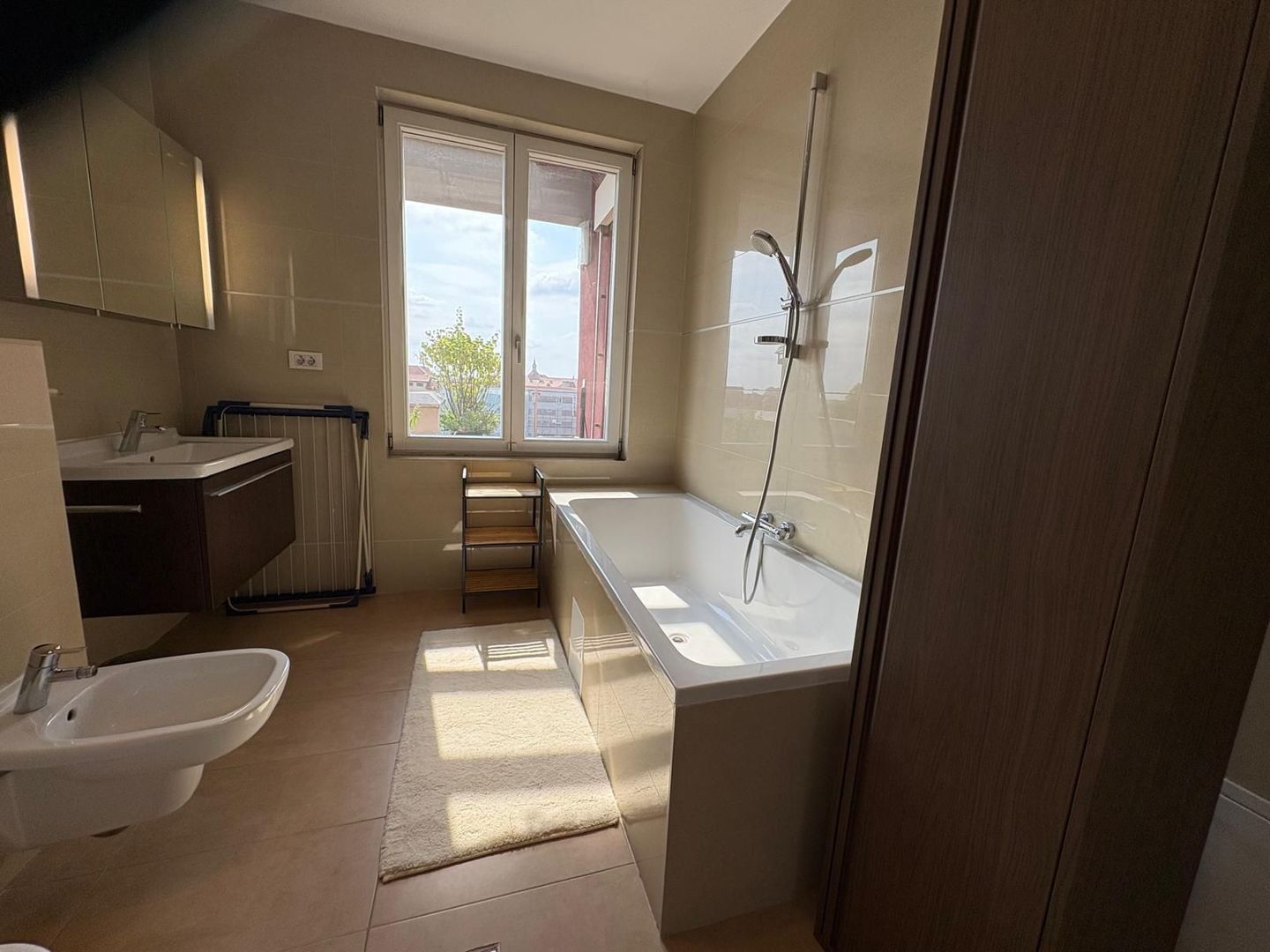 Luxury penthouse for rent close to the Center of Timisoara - Poză 21