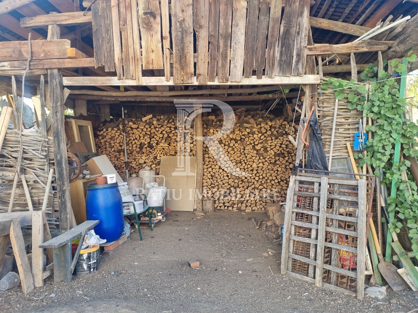 Casă renovata cu teren generos | Anexe | Gurasada | Hunedoara - Poză 29