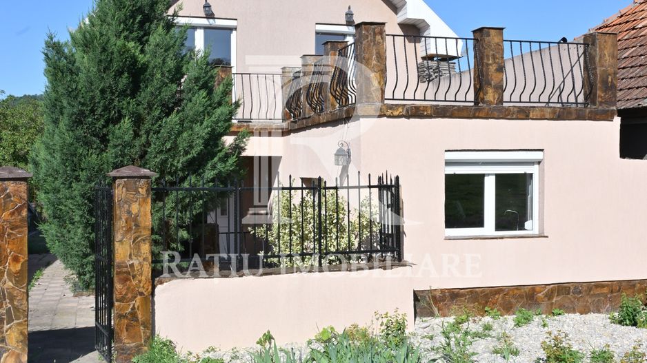 Casa cu Etaj | Hidiselu de Sus - Poză 3