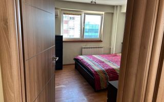 Apartament cu 3 camere, decomandat, Obor, vedere panoramică - Poză 5